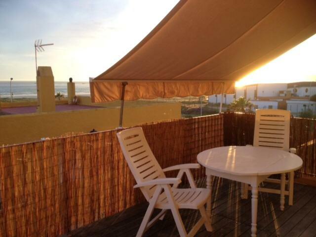 Tarifa Beach Apartment With Ocean Views And Pool ภายนอก รูปภาพ